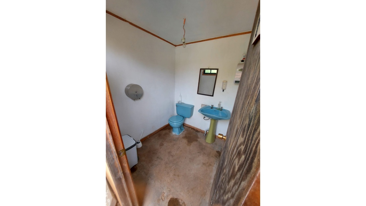 BAÑO 1 (SALA DE EVENTOS)